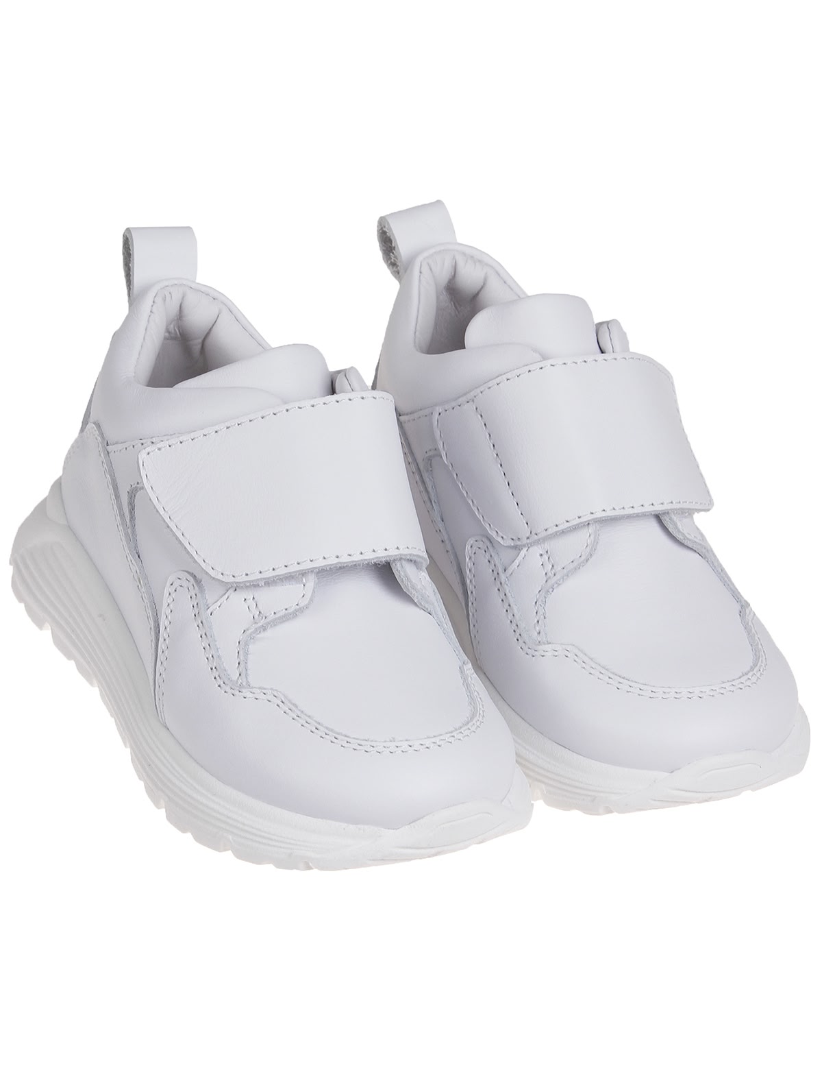 Белые кожаные ботинки