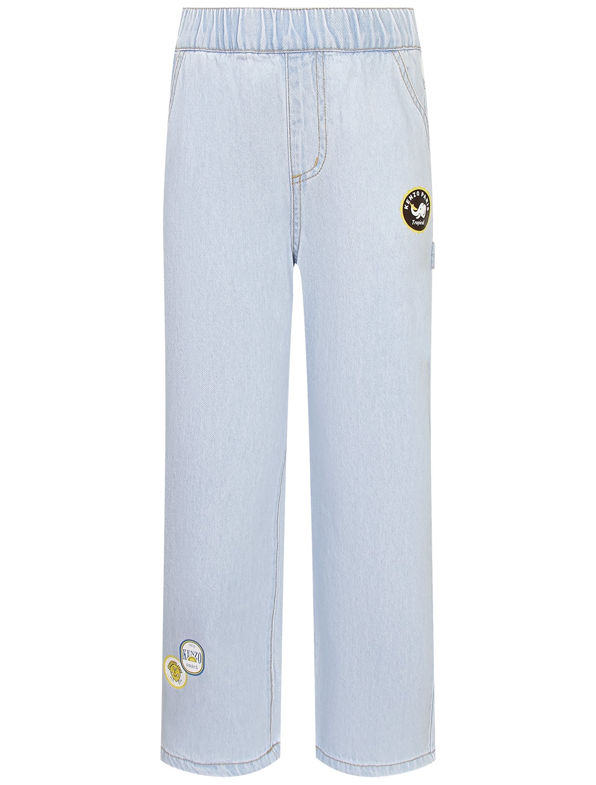 Голубые джинсы с нашивками