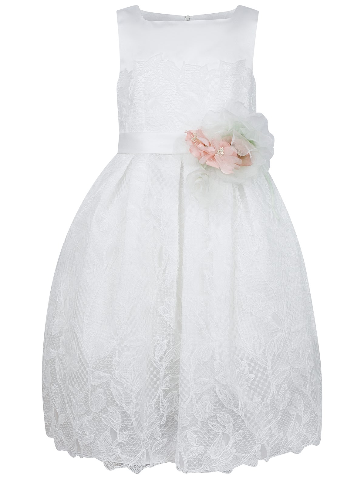 Платье с декорированным поясом