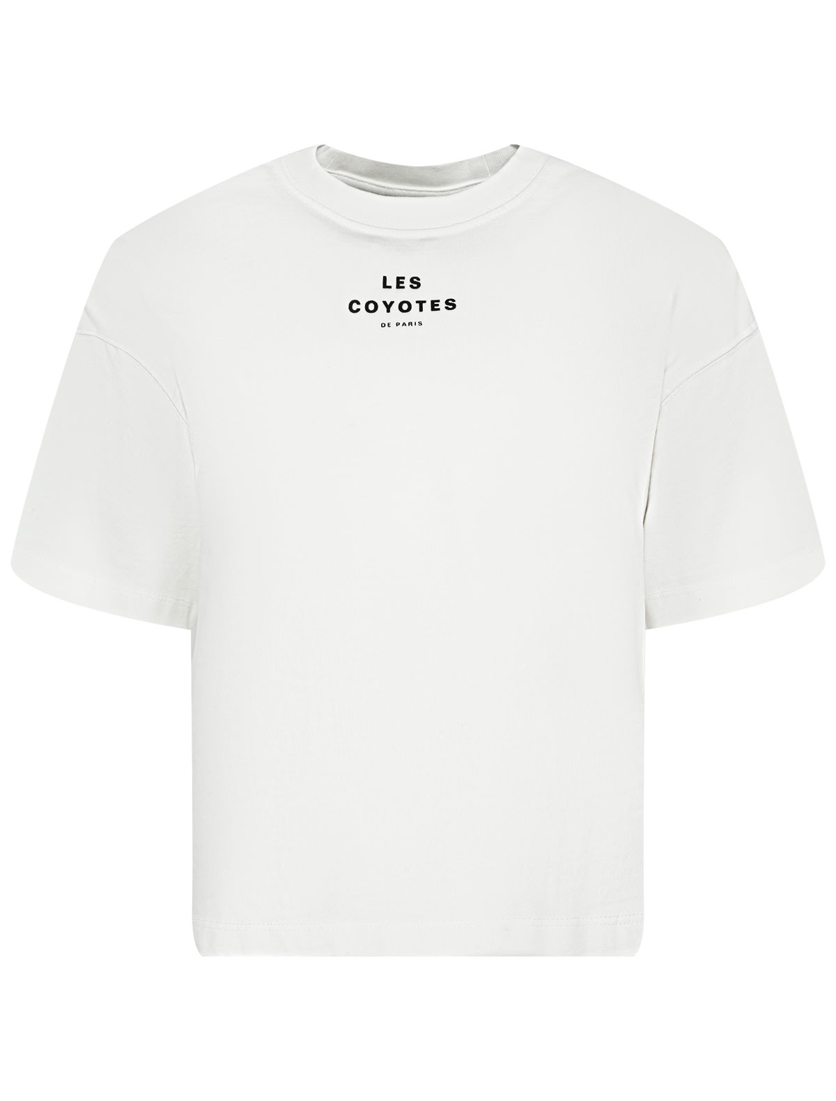 Белая футболка в стиле оверсайз