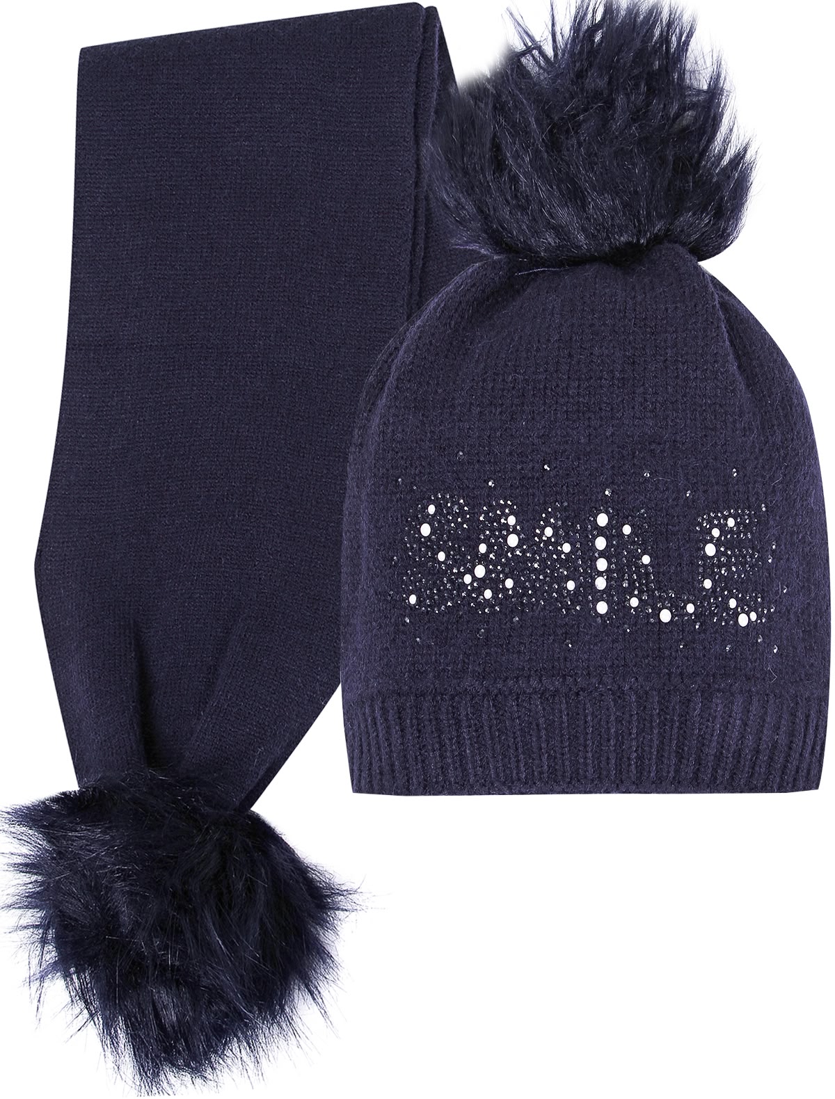 Комплект из шапки и шарфа с декором