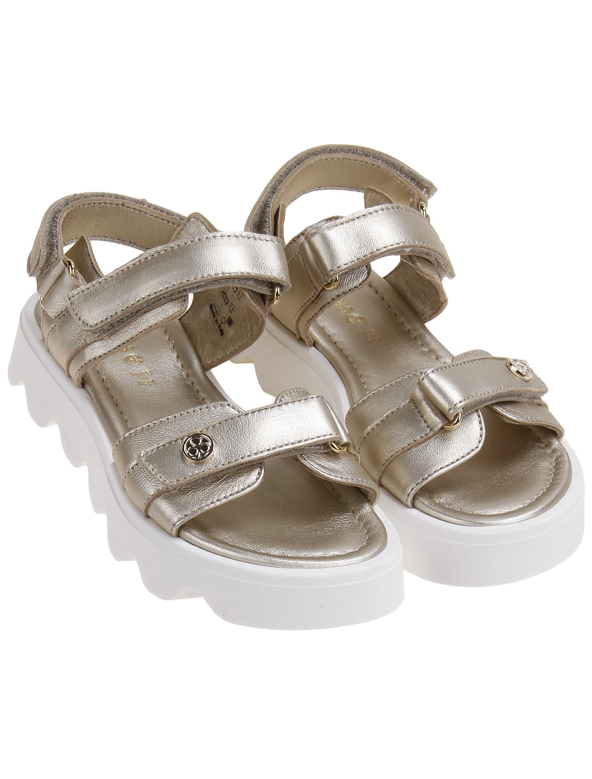 Золотистые босоножки из кожи