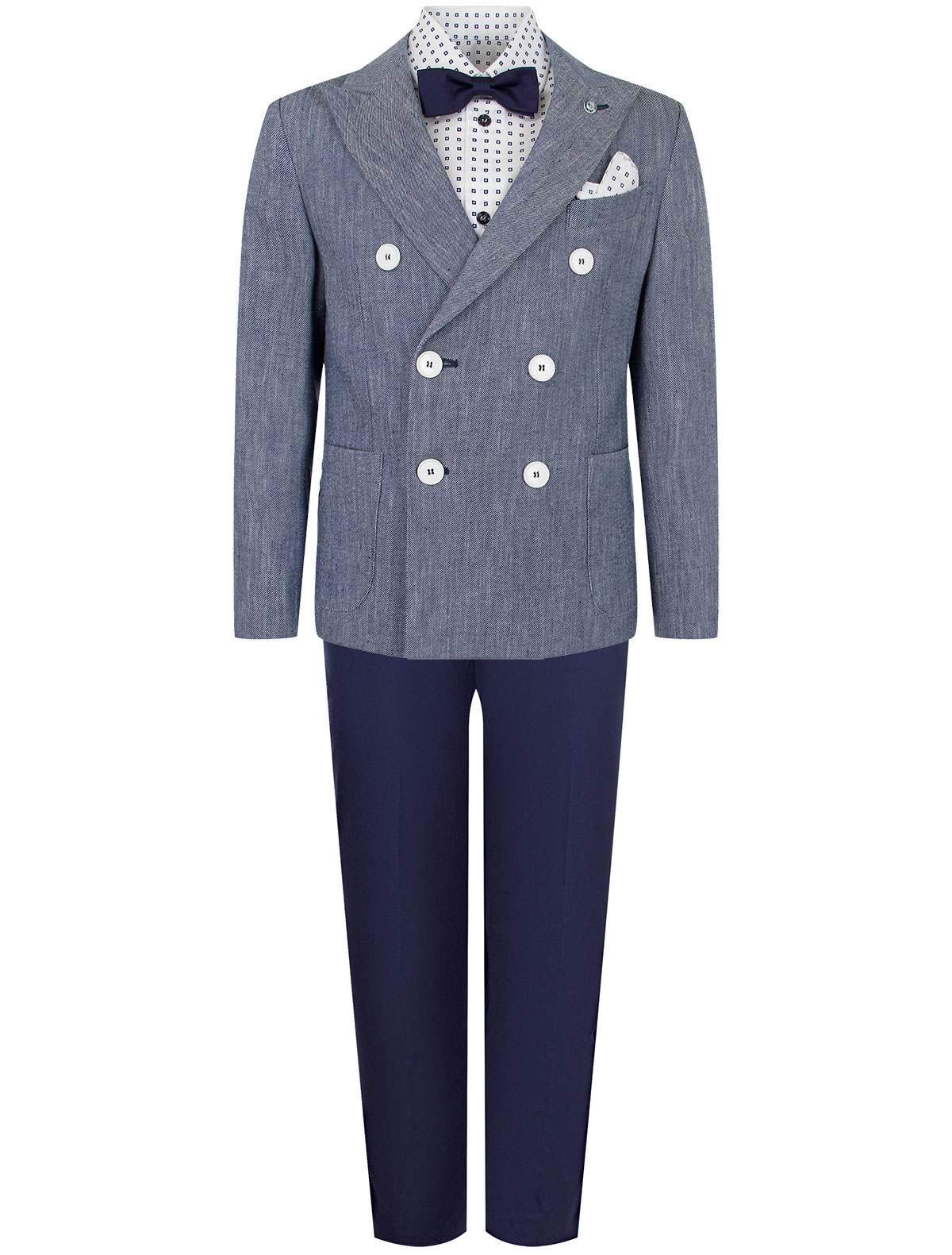 Синий костюм с двубортным пиджаком