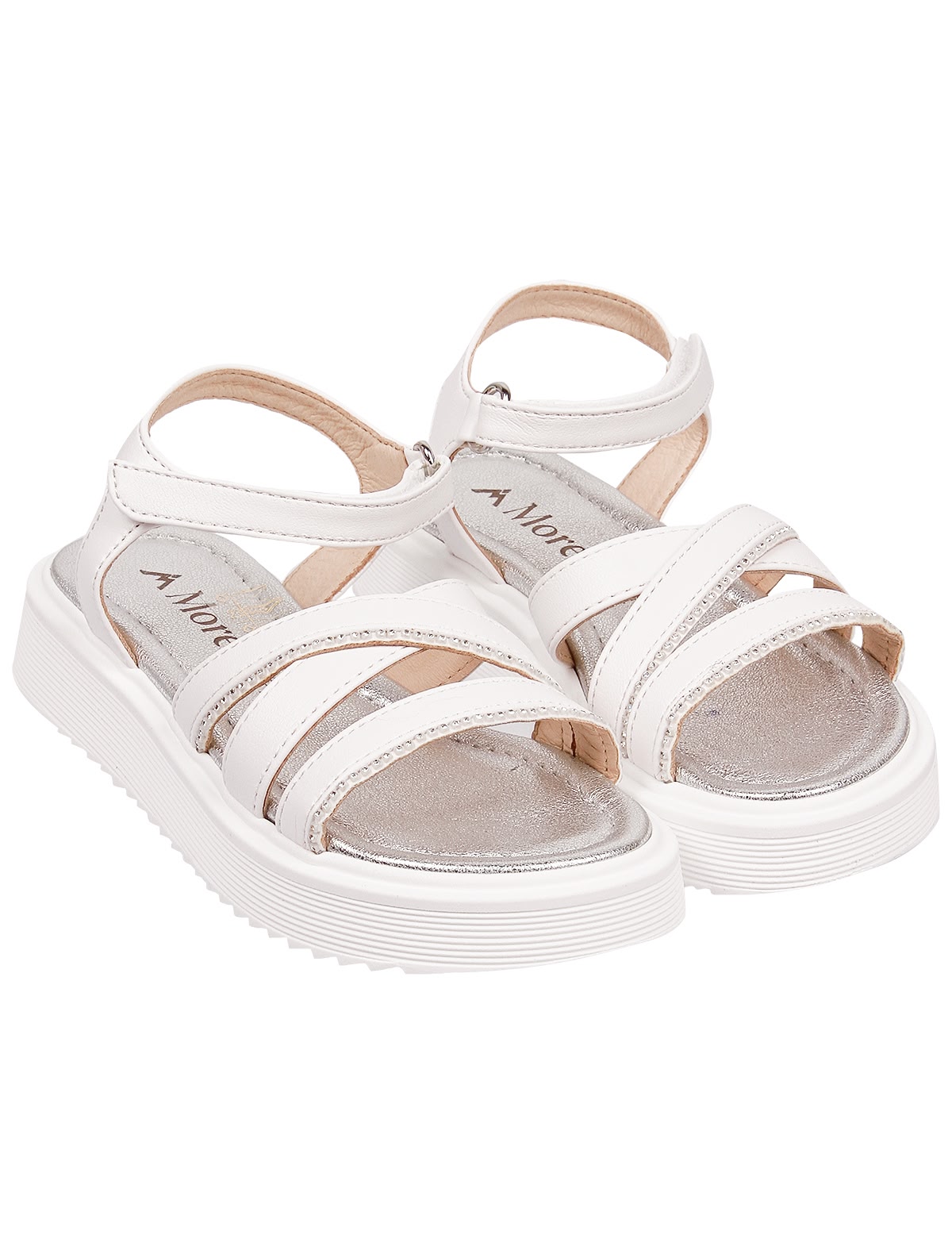 Белые босоножки с декором