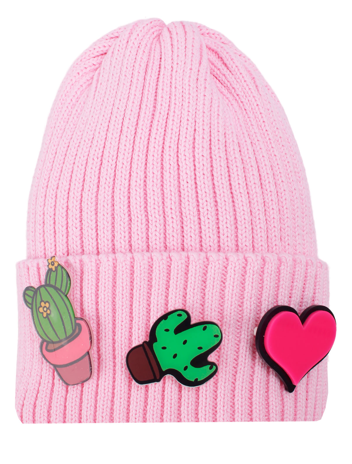 Розовая шапка с патчами