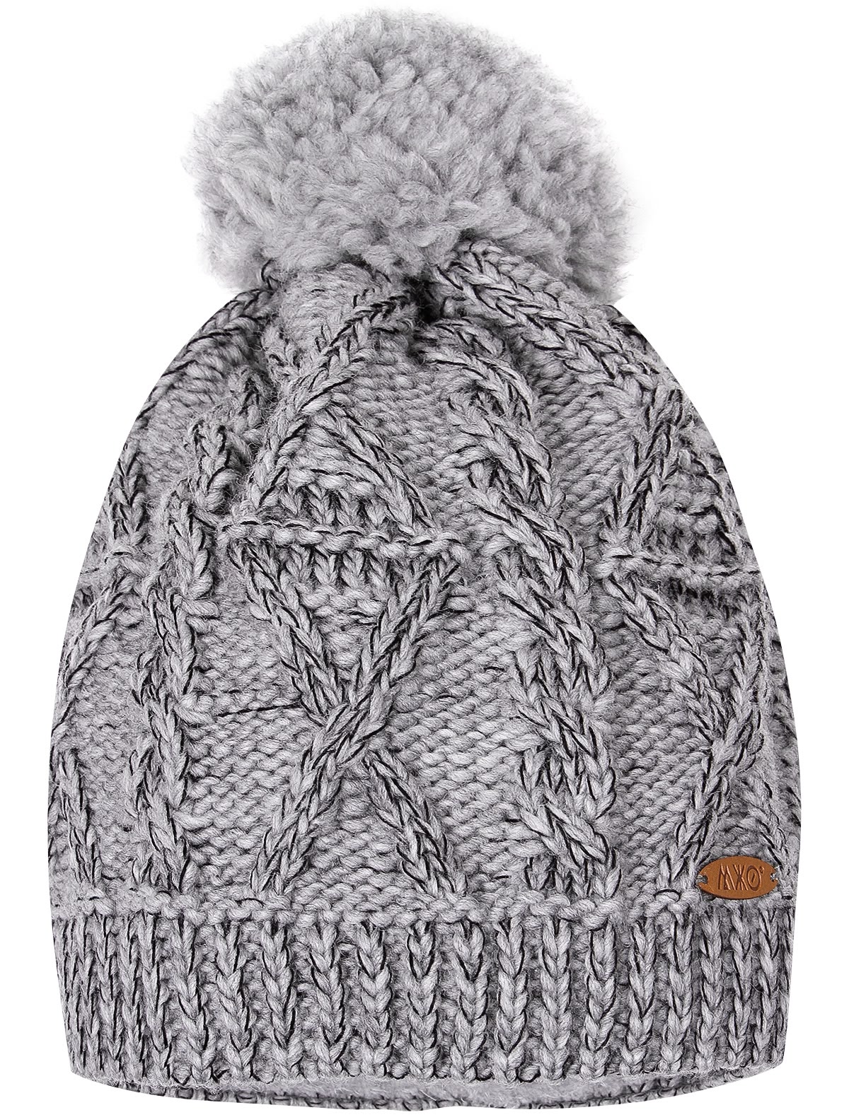 Шапка рельефной вязки