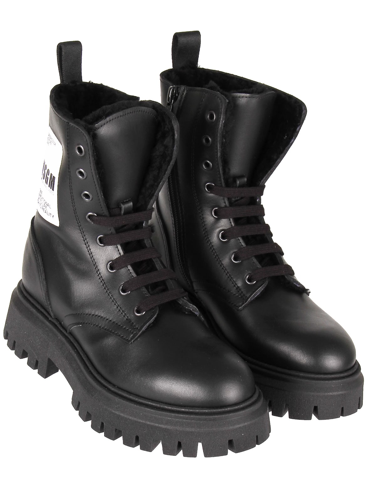 Черные ботинки с логотипом