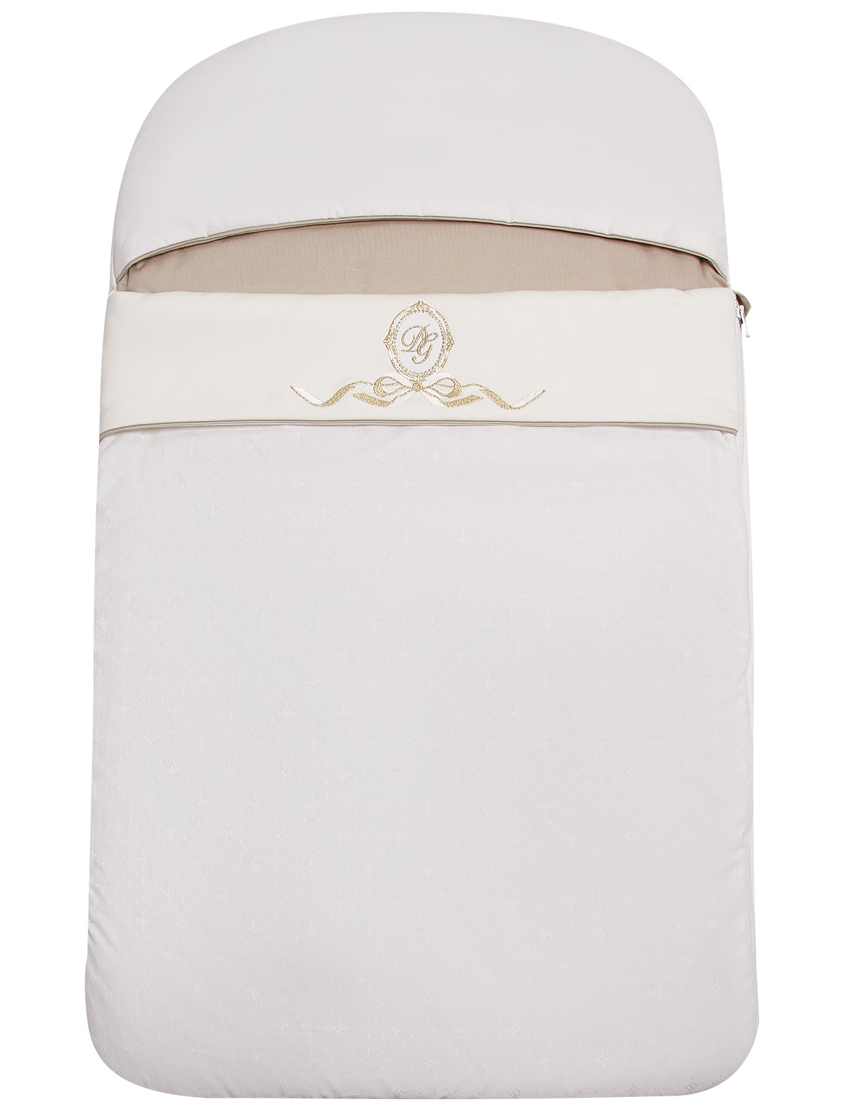 Конверт с гербовой вышивкой