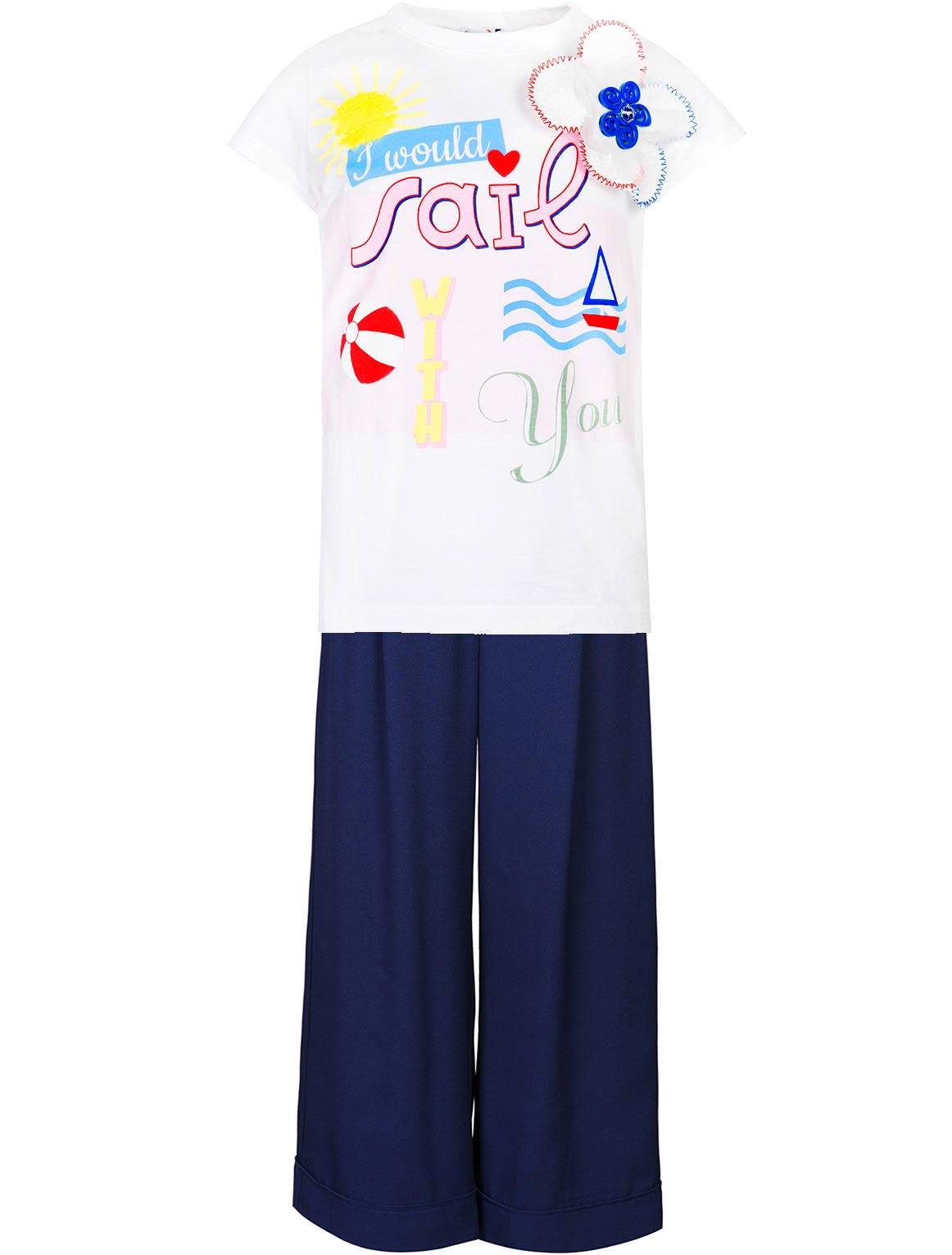 Комплект из брюк,футболки и броши