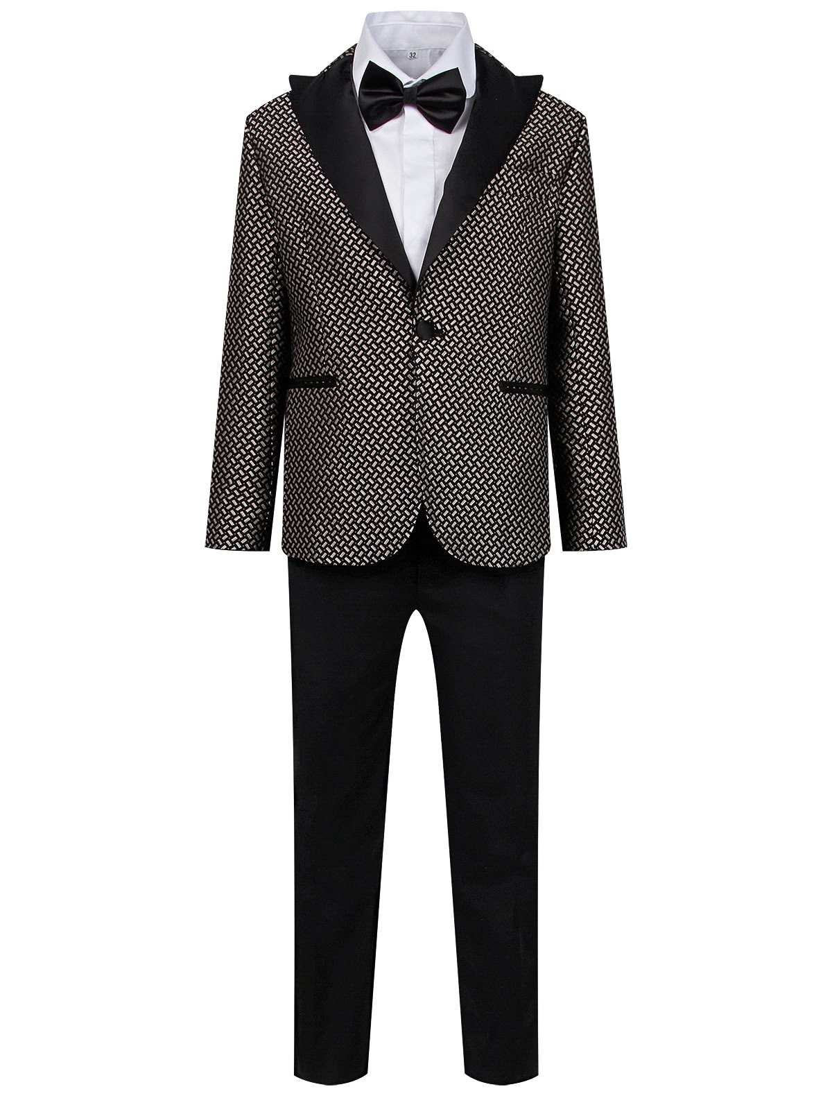 Классический костюм с бабочкой