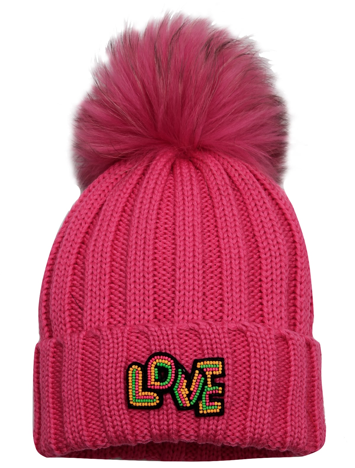 Шапка с надписью LOVE из бисера