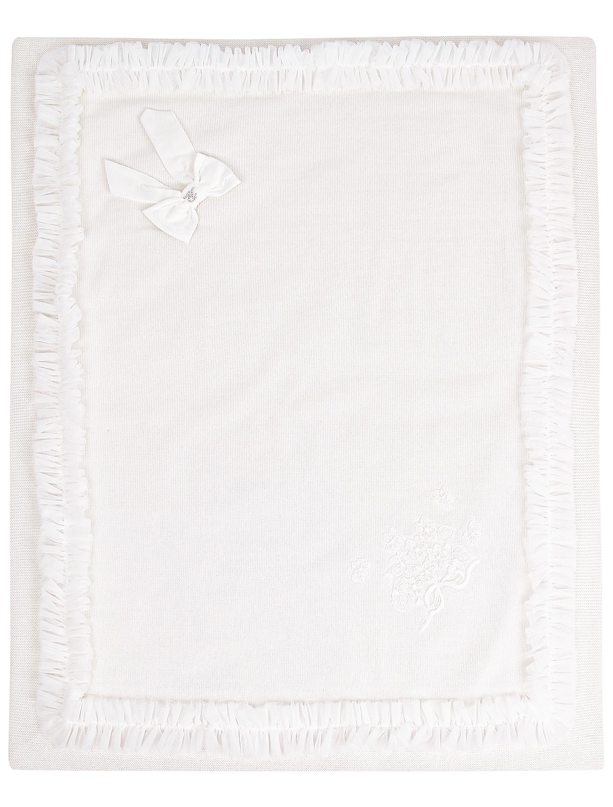 Кремовое одеяло с оборками