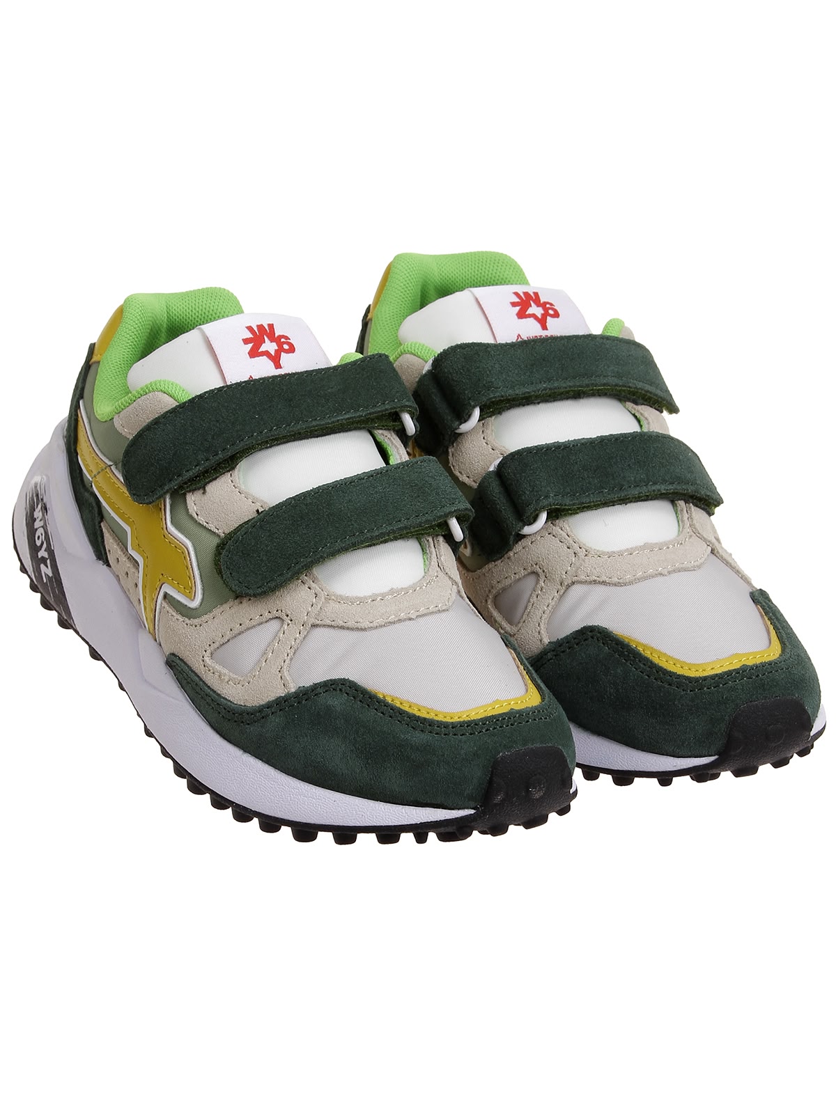 Зелёные кроссовки на липучках