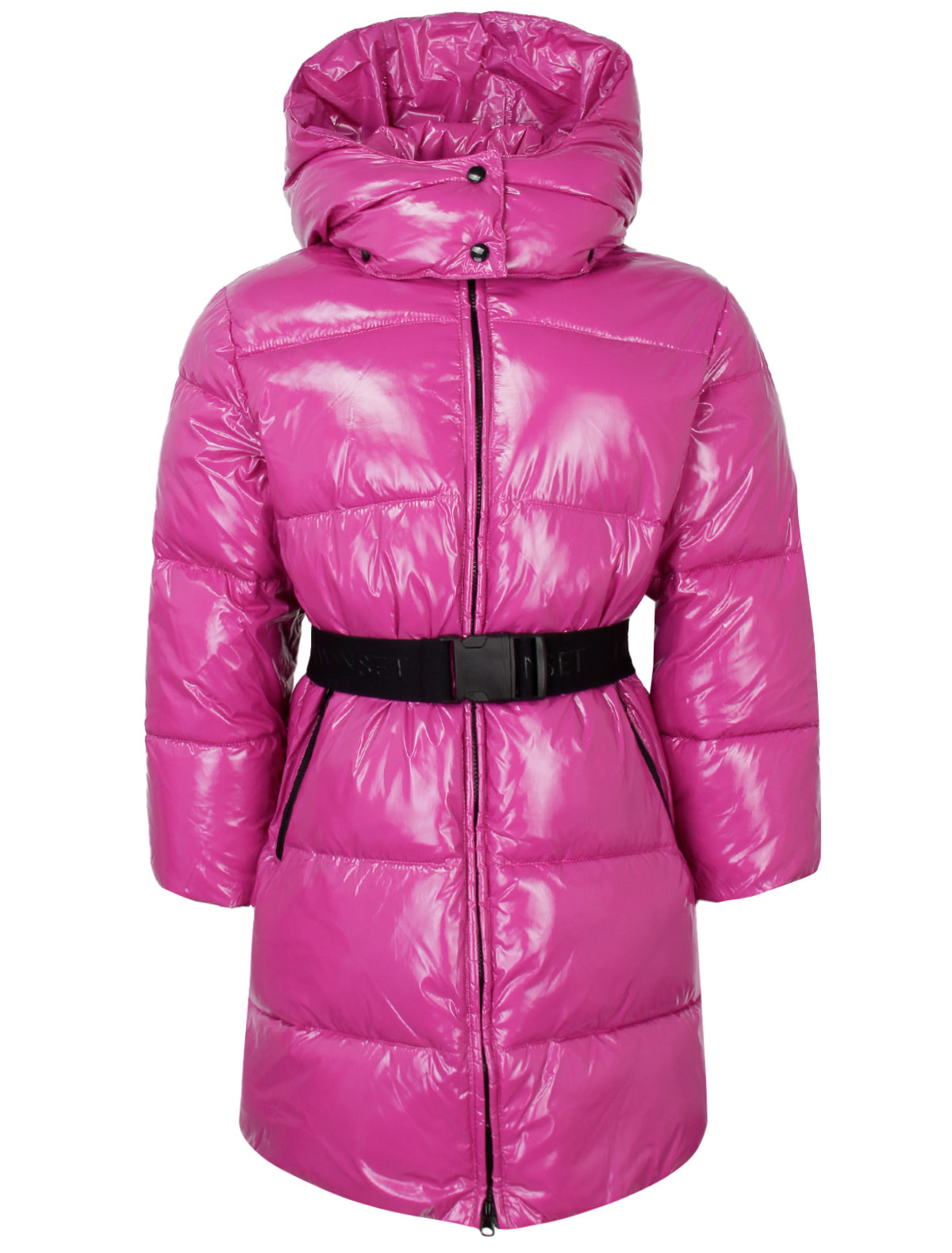 Пальто оттенка маджента