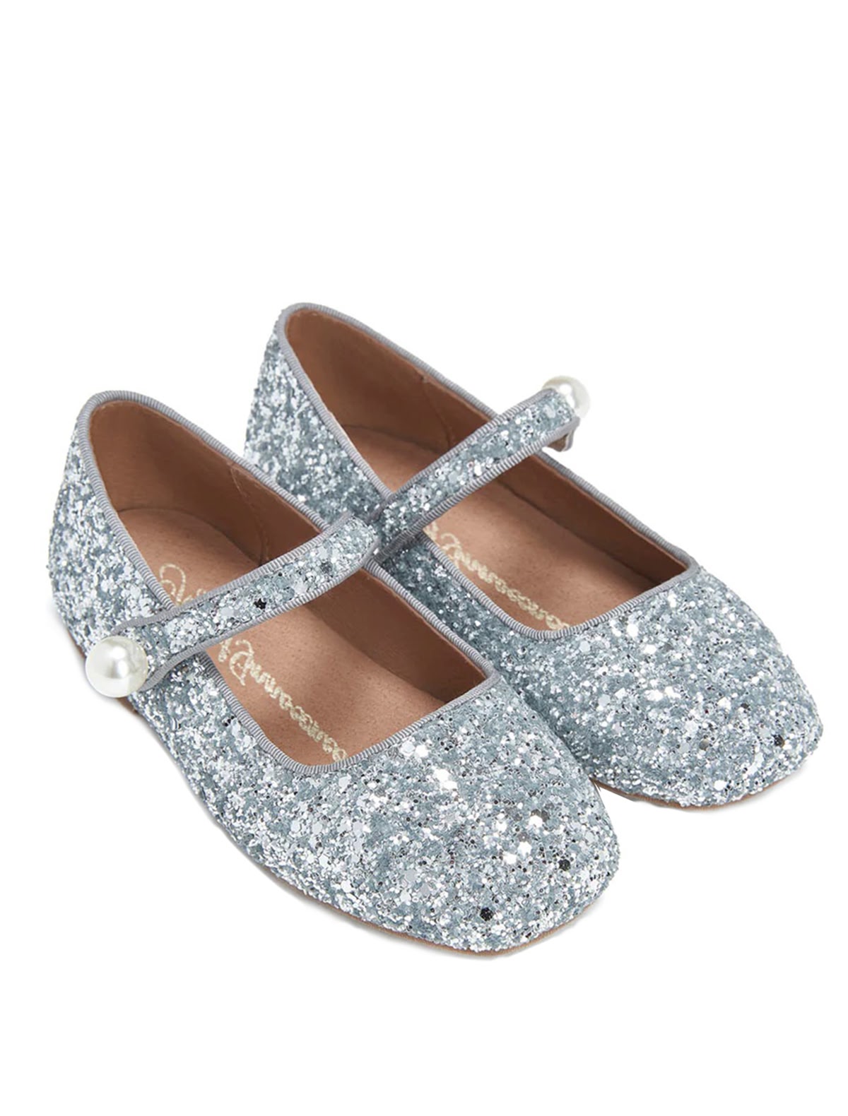 Серебристые туфли с глиттером