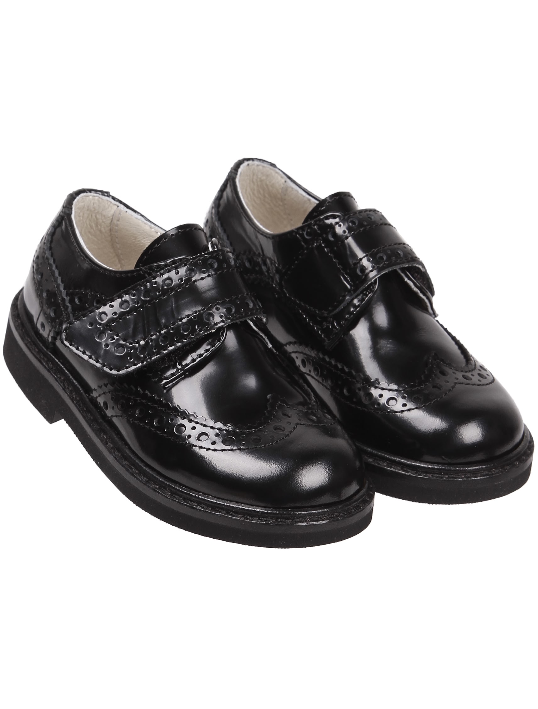 Черные лакированные броги