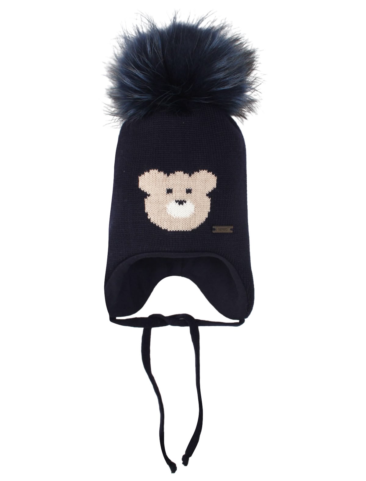 Шерстяная шапка с медведем