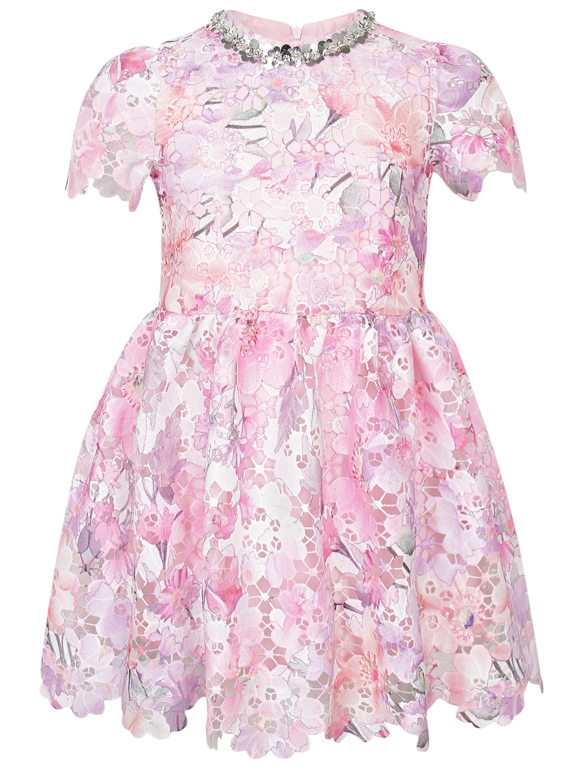 Розовое платье с кружевом