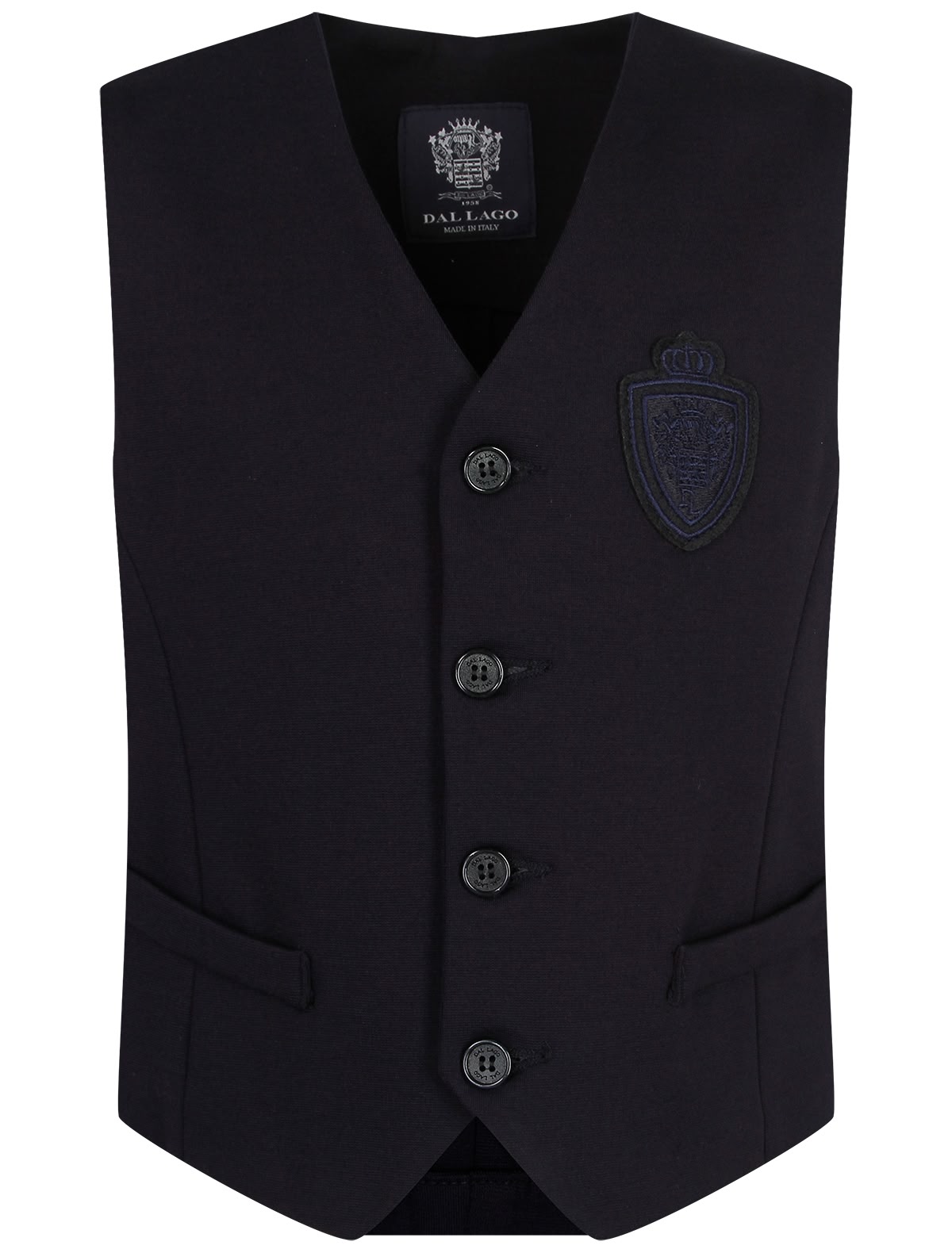 Жилет с гербовой нашивкой