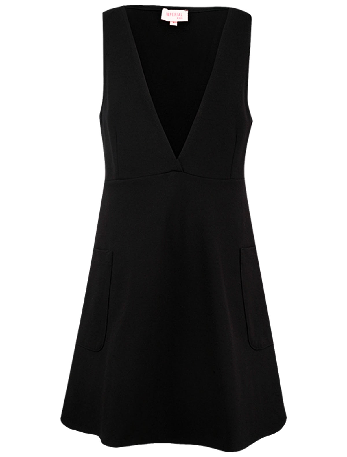 Платье с глубоким v-образным вырезом