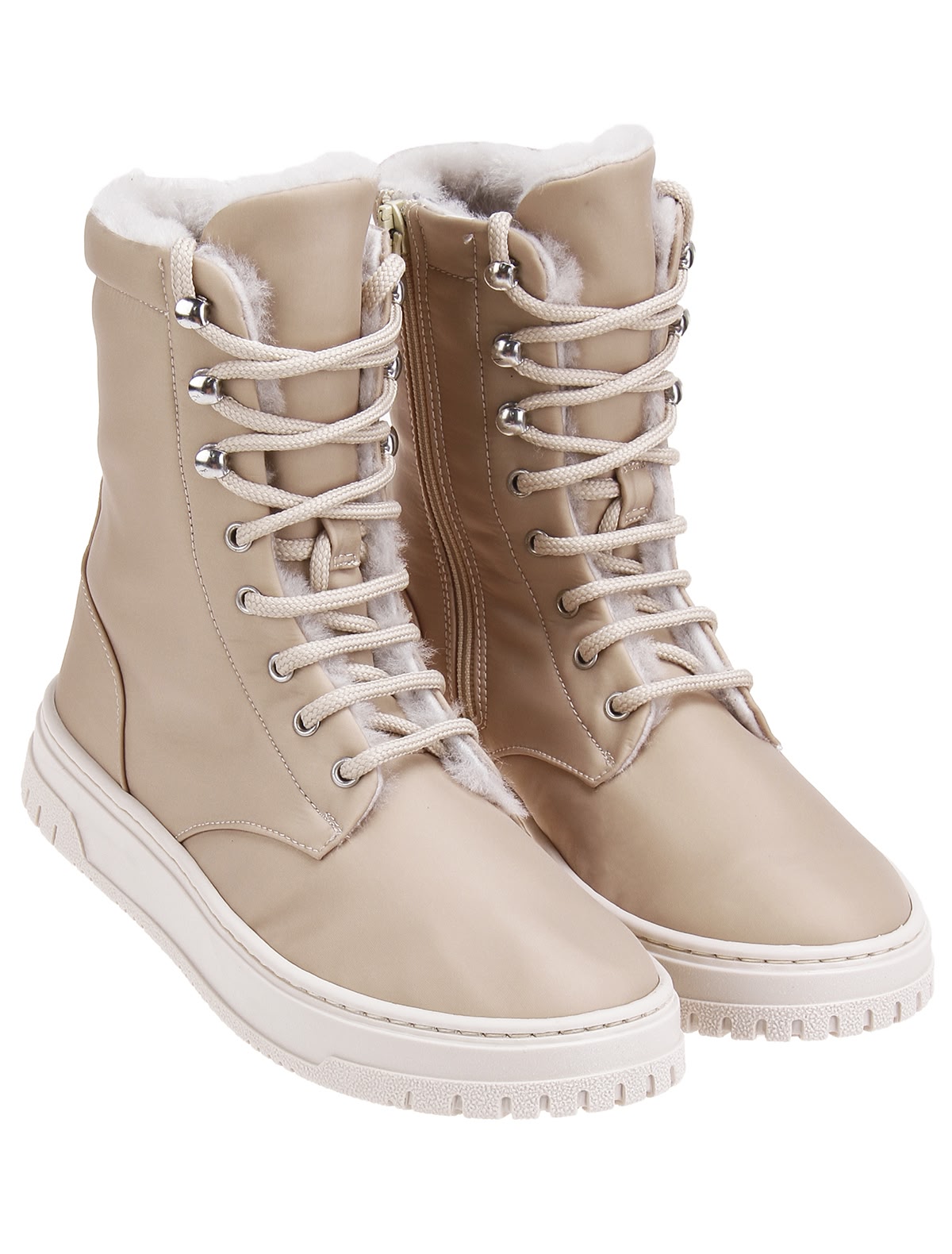 Кремовые ботинки