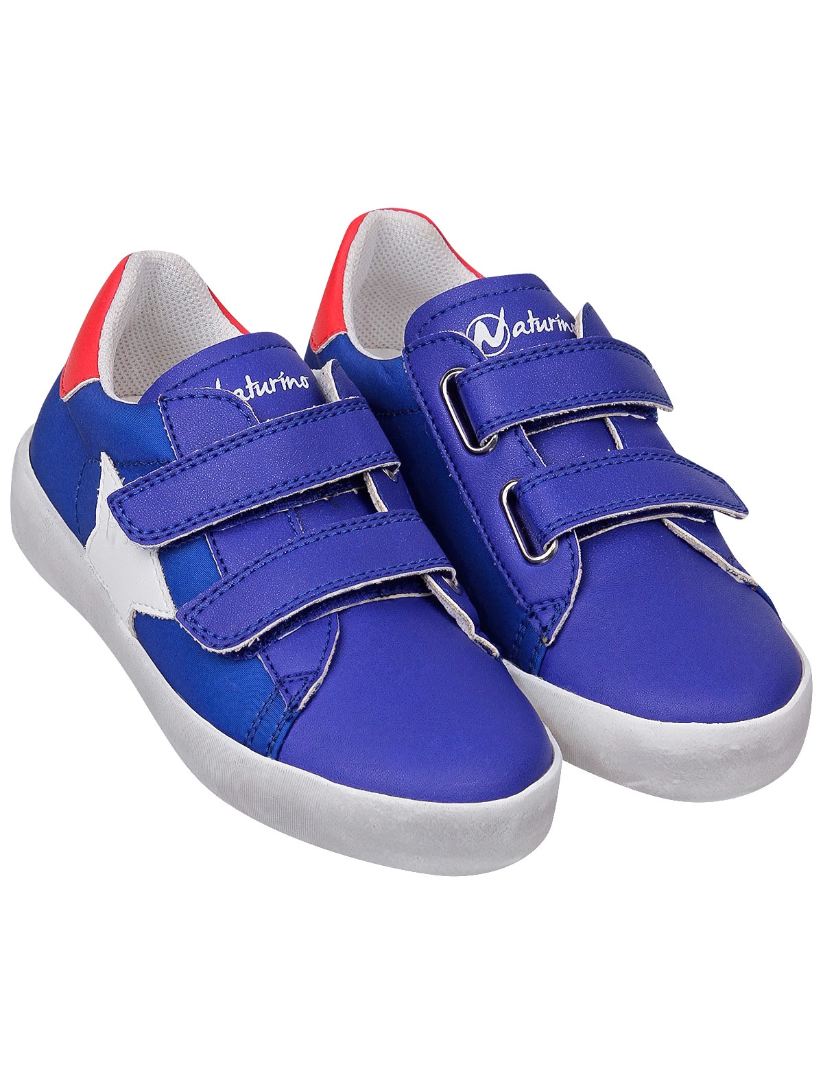 Кеды из натуральной кожи и нашивкой звезда