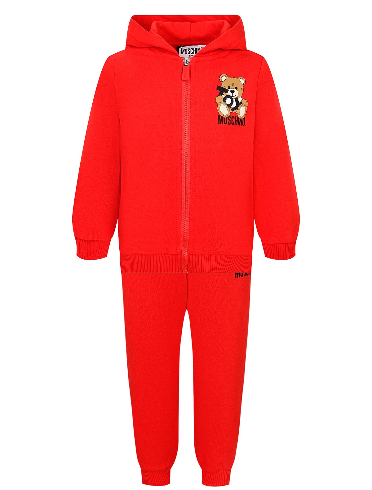 Костюм спортивный красного цвета