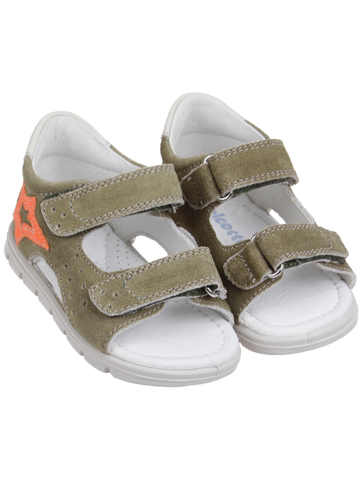 Сандалии с апликацией звезда