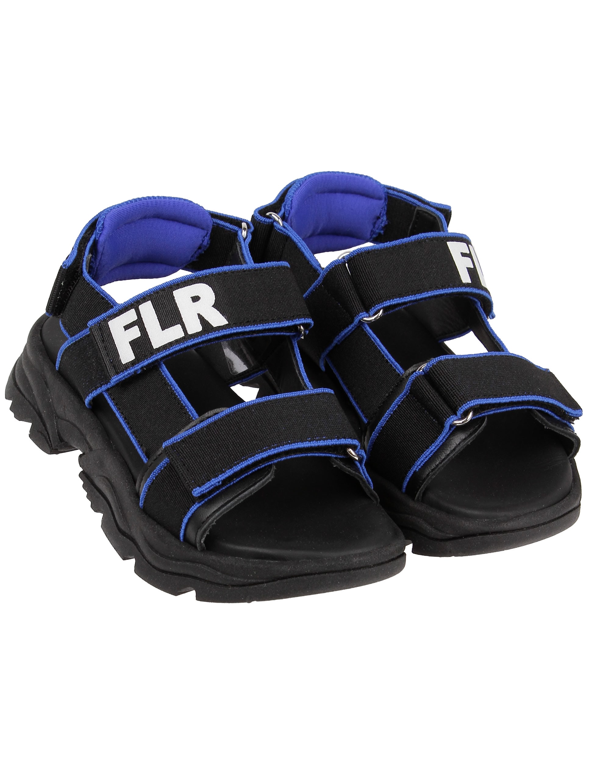 Черные сандалии на липучках