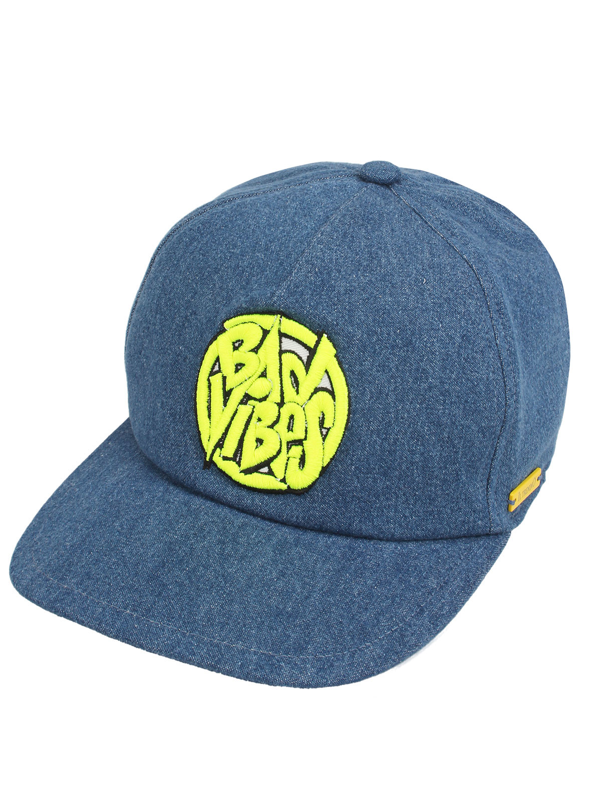 Джинсовая кепка