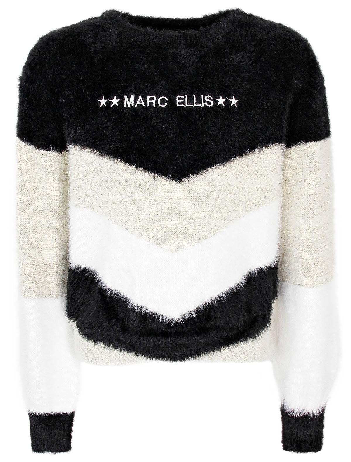 Пушистый джемпер