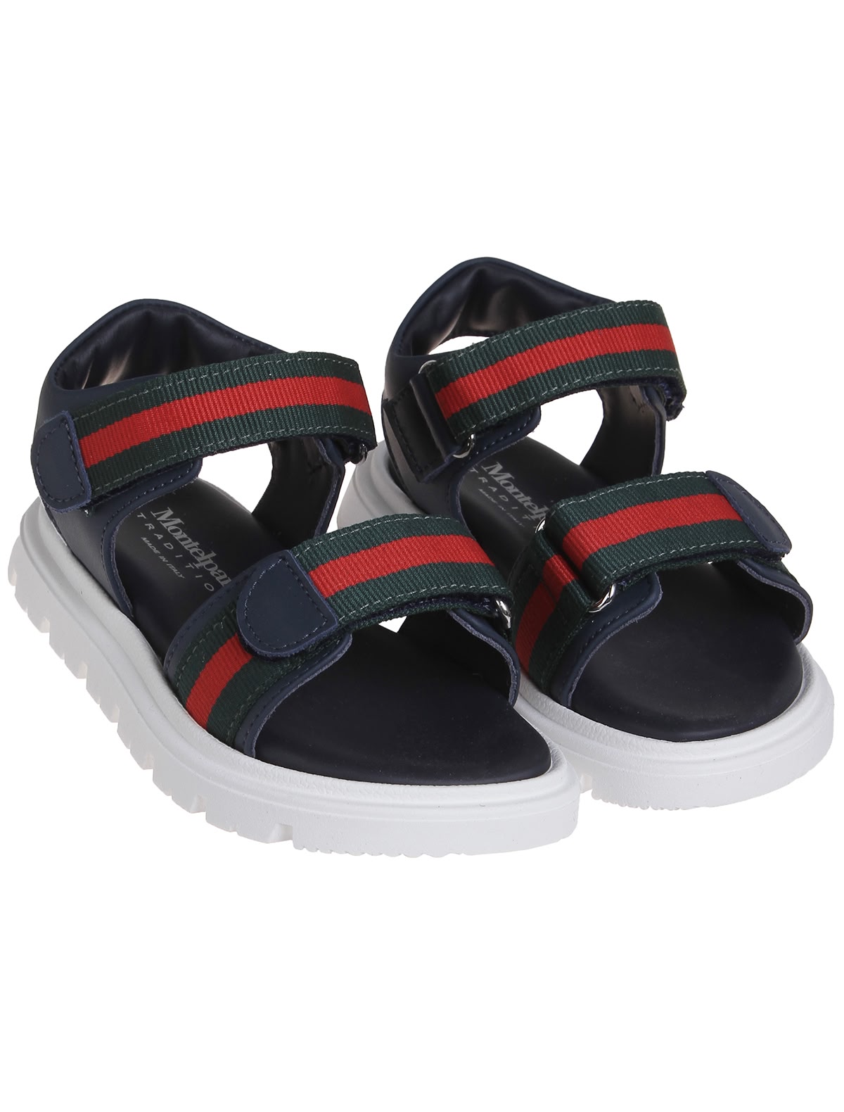 Сандалии на липучках