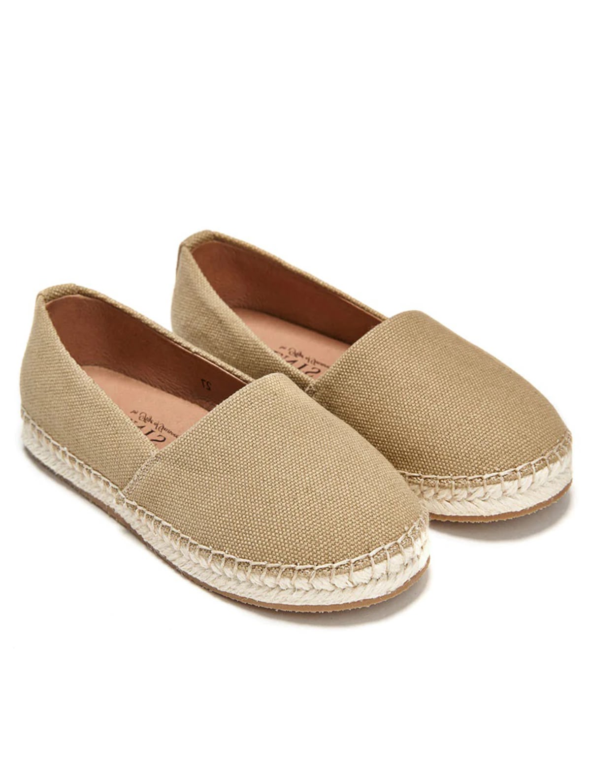 Бежевые эспадрильи
