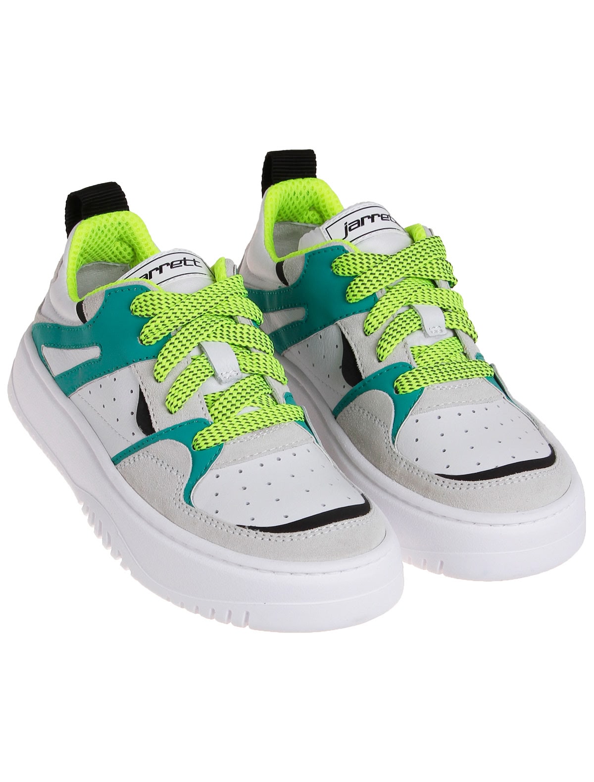 Кеды из кожи с яркими шнурками