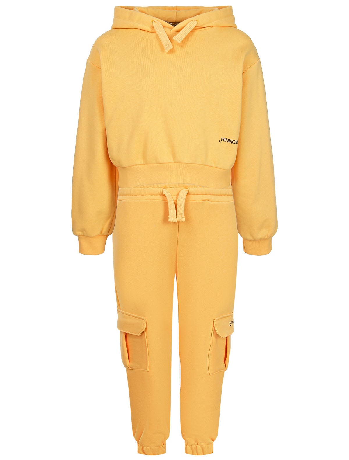 Костюм спортивный с накладными карманами