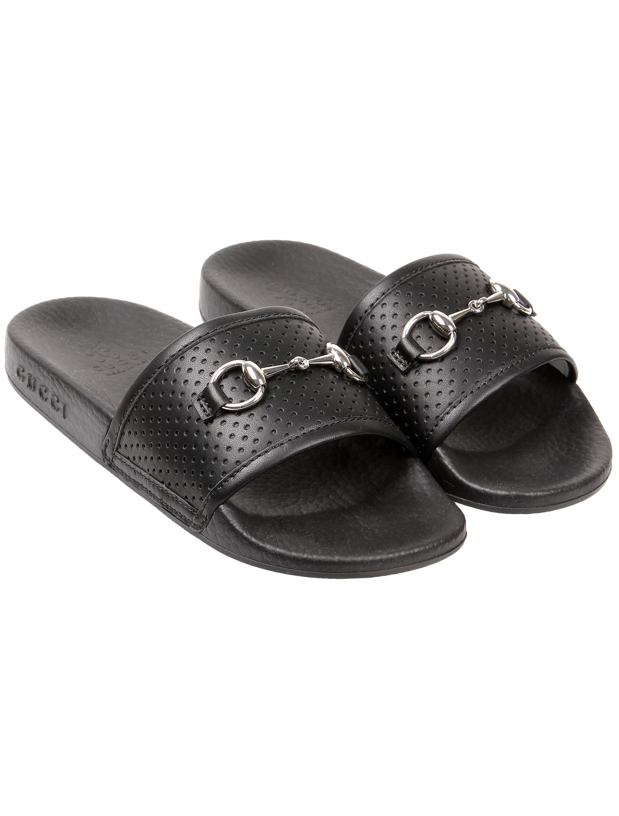 Шлепанцы пляжные с металлическим декором