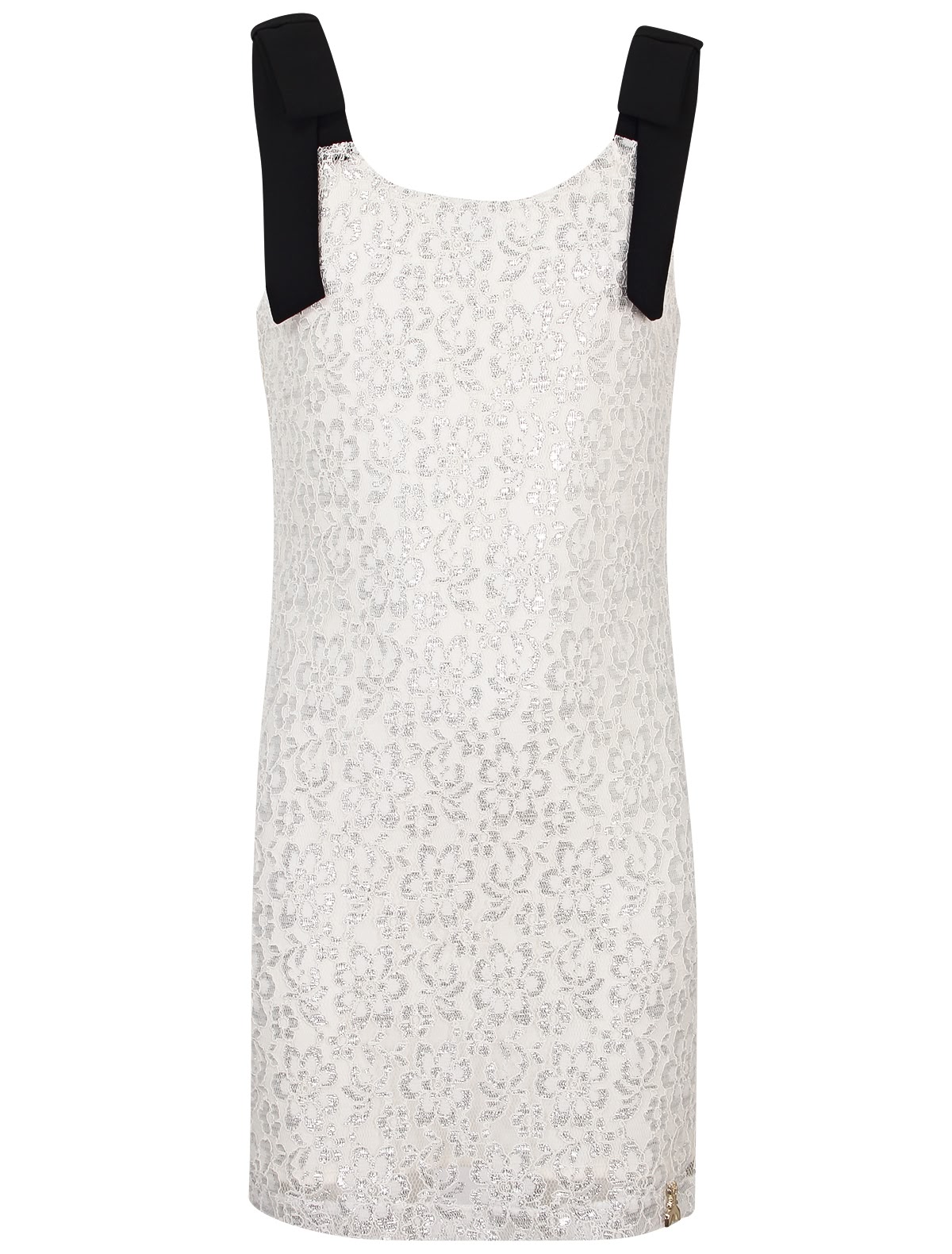 Блестящее серебристое платье