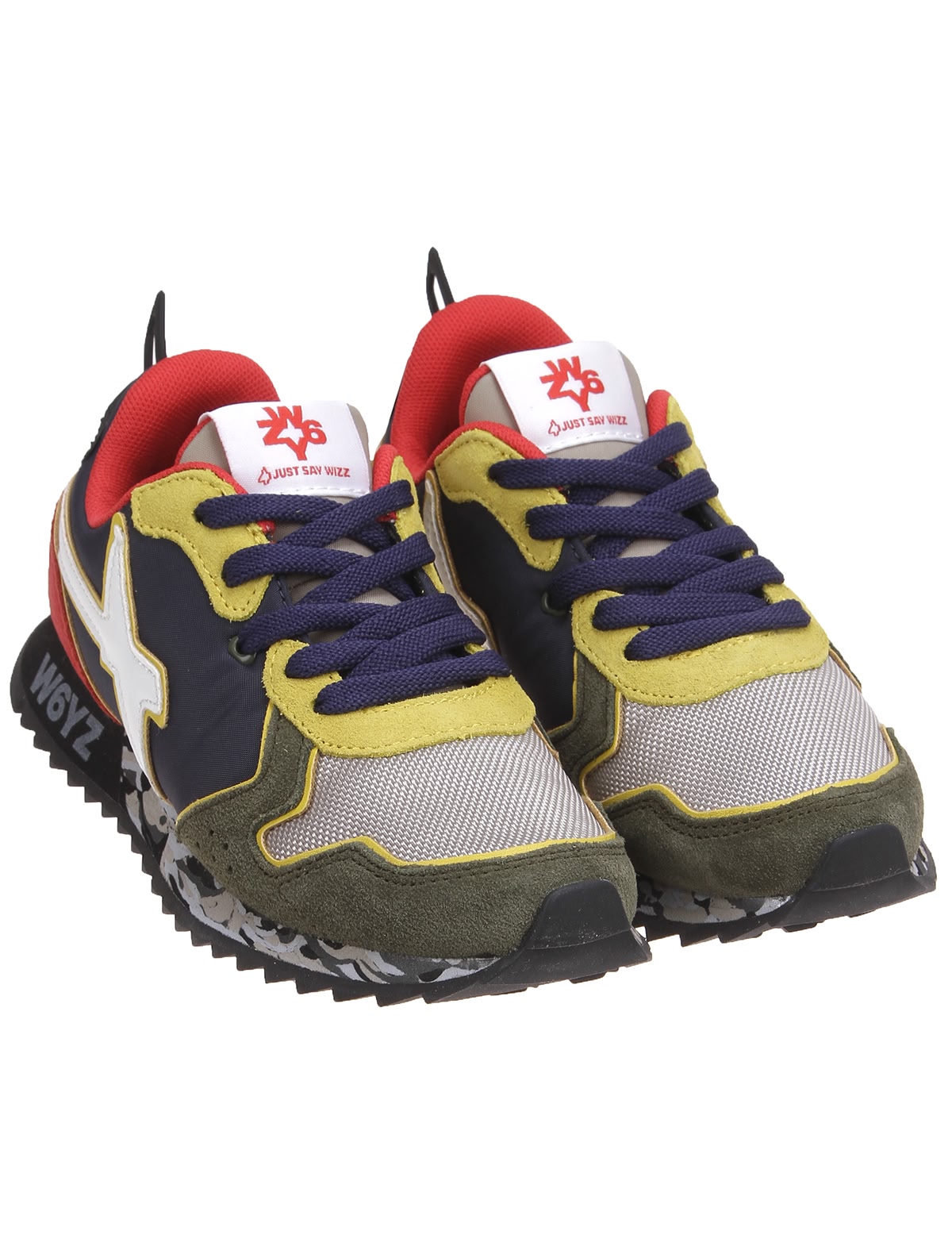 Кроссовки в стиле colorblock