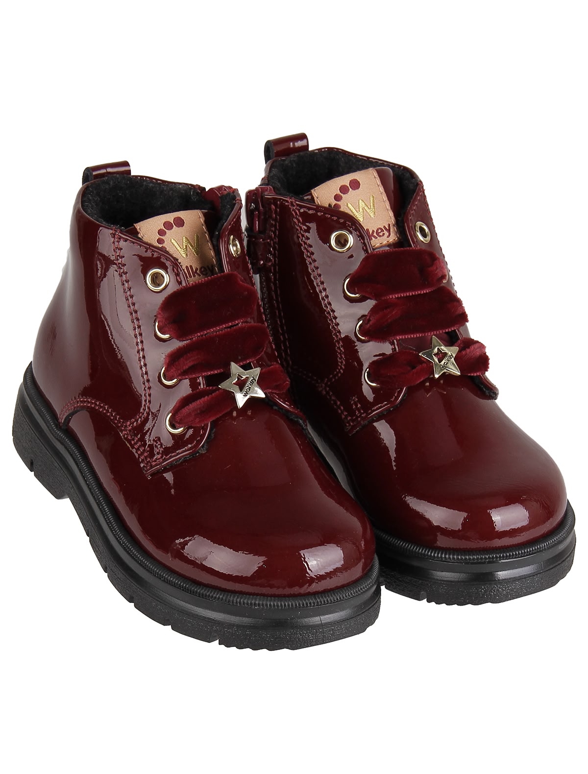Бордовые ботинки из лакированной кожи