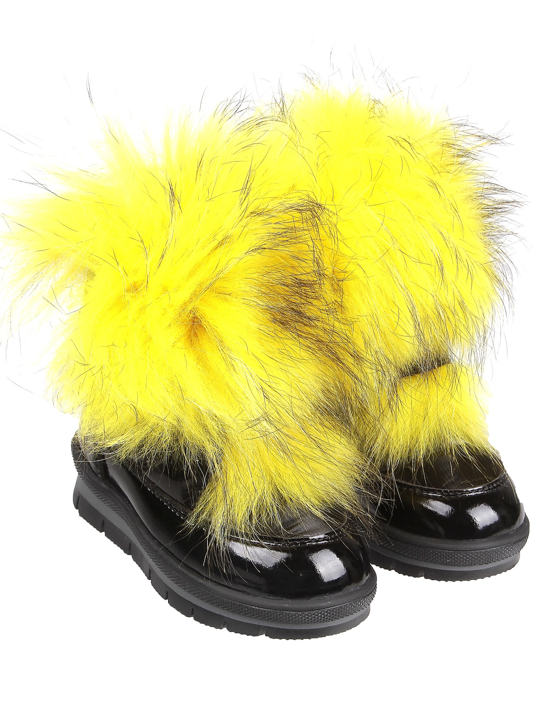 Ботинки с ярким натуральным мехом