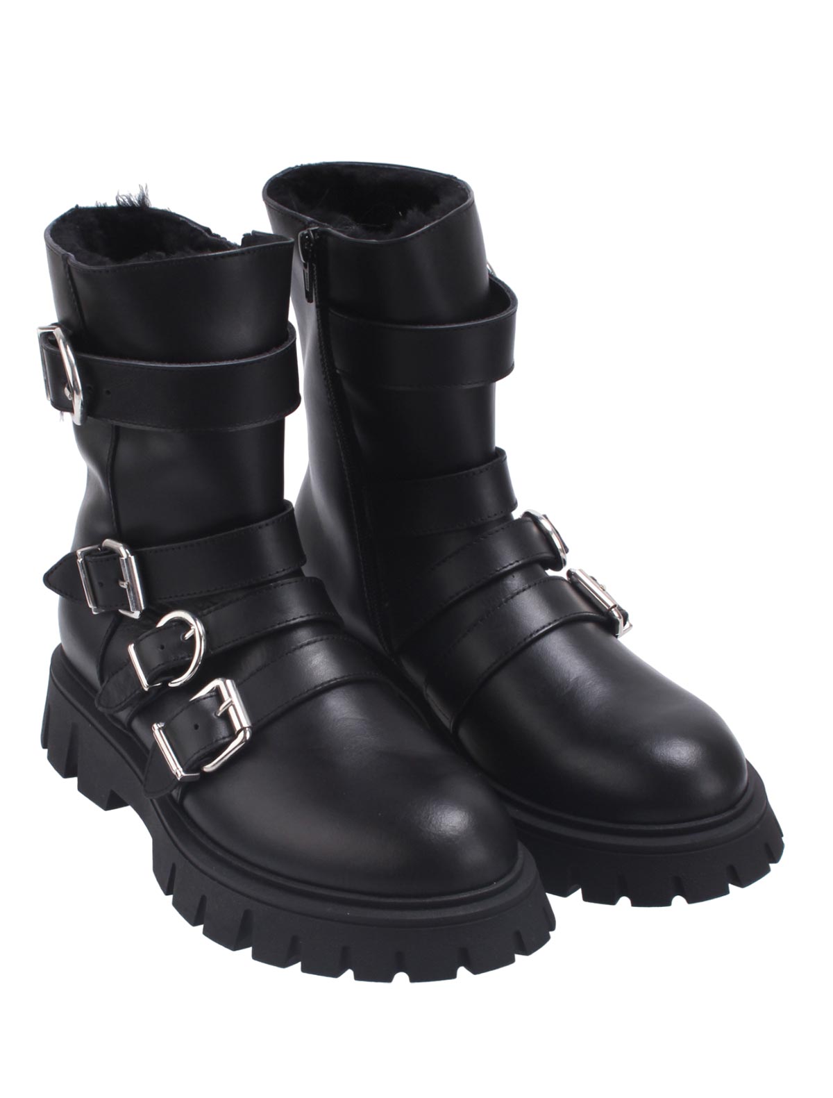 Кожаные полусапоги с пряжками