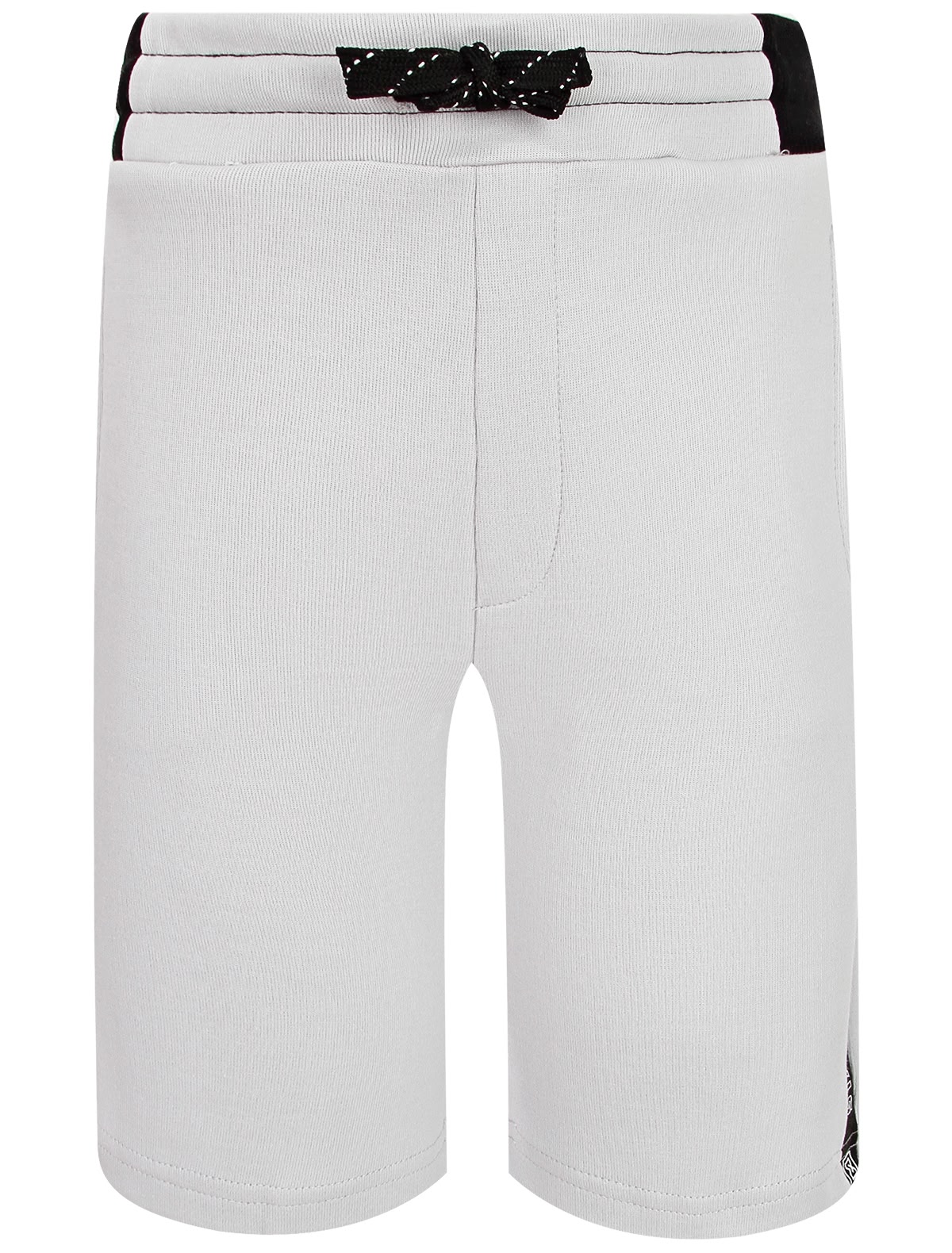 Светло-серые шорты