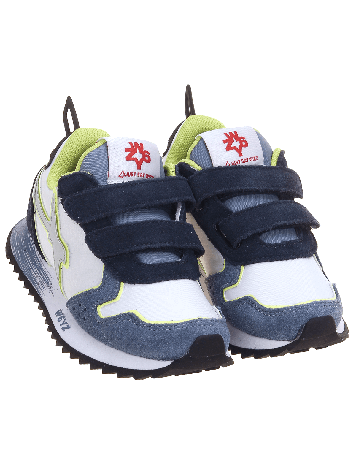 Кроссовки с неоновой окантовкой