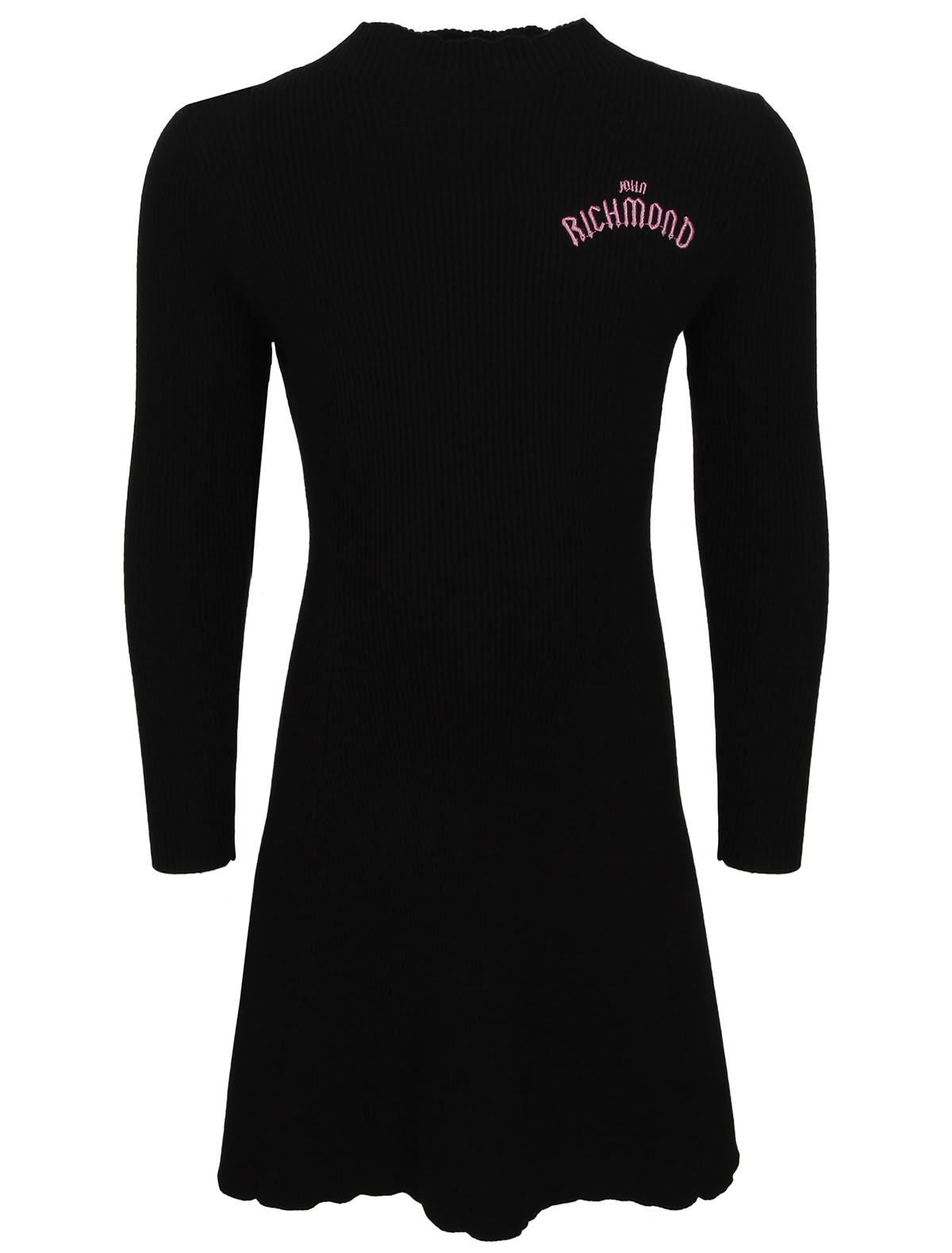 Черное платье