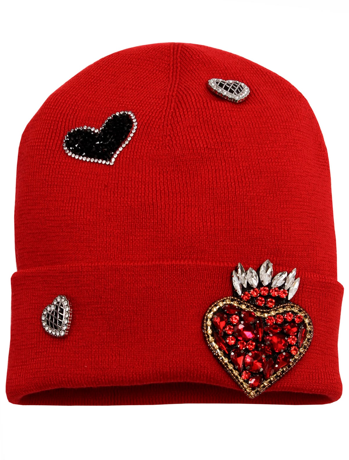 Шапка с сердцами из бусин