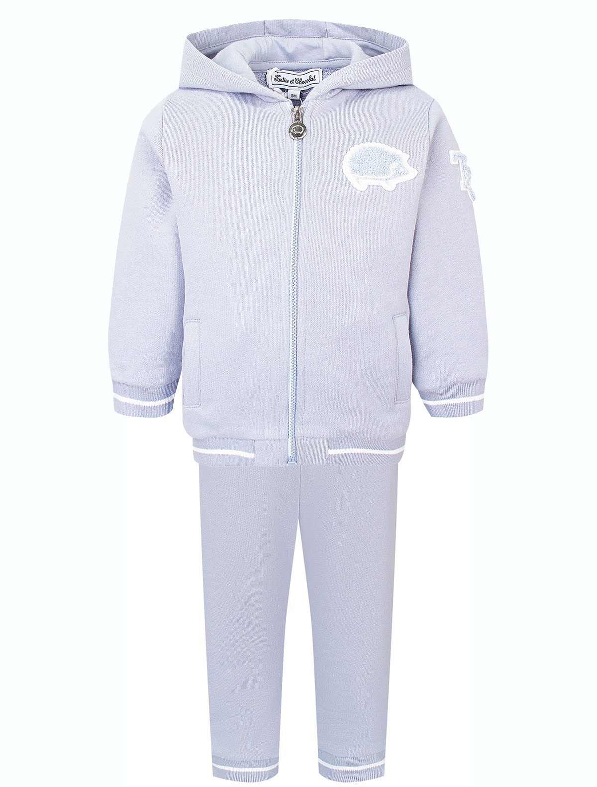 Голубой спортивный костюм с ежиком