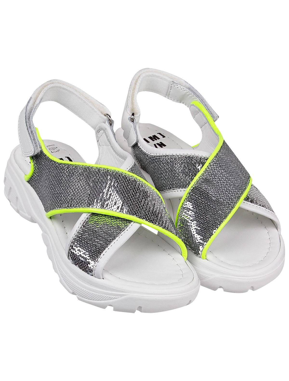 Босоножки на толстой подошве