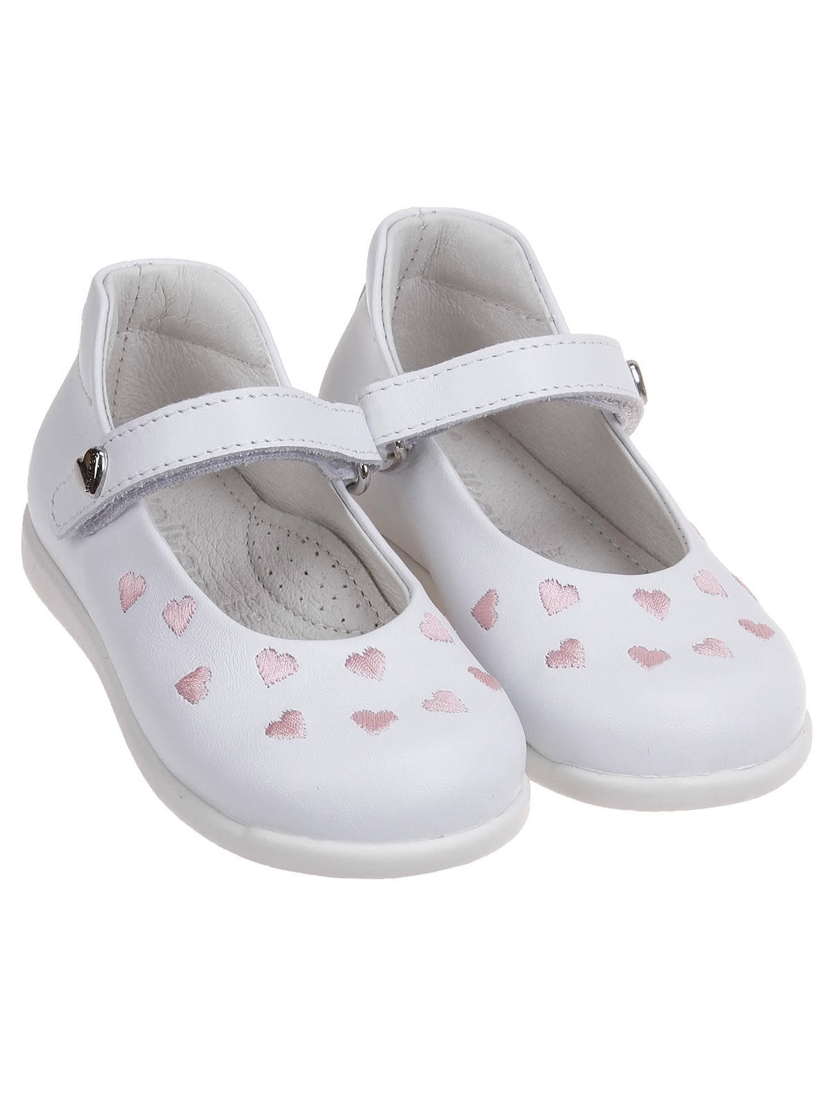 Кожаные туфли с сердечками