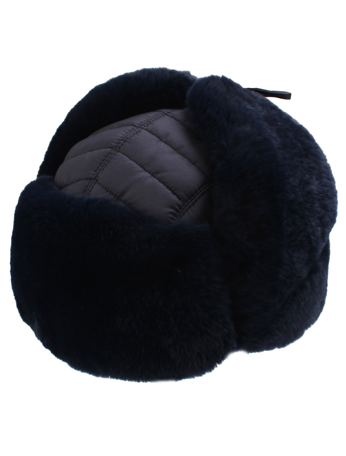 Синяя меховая шапка