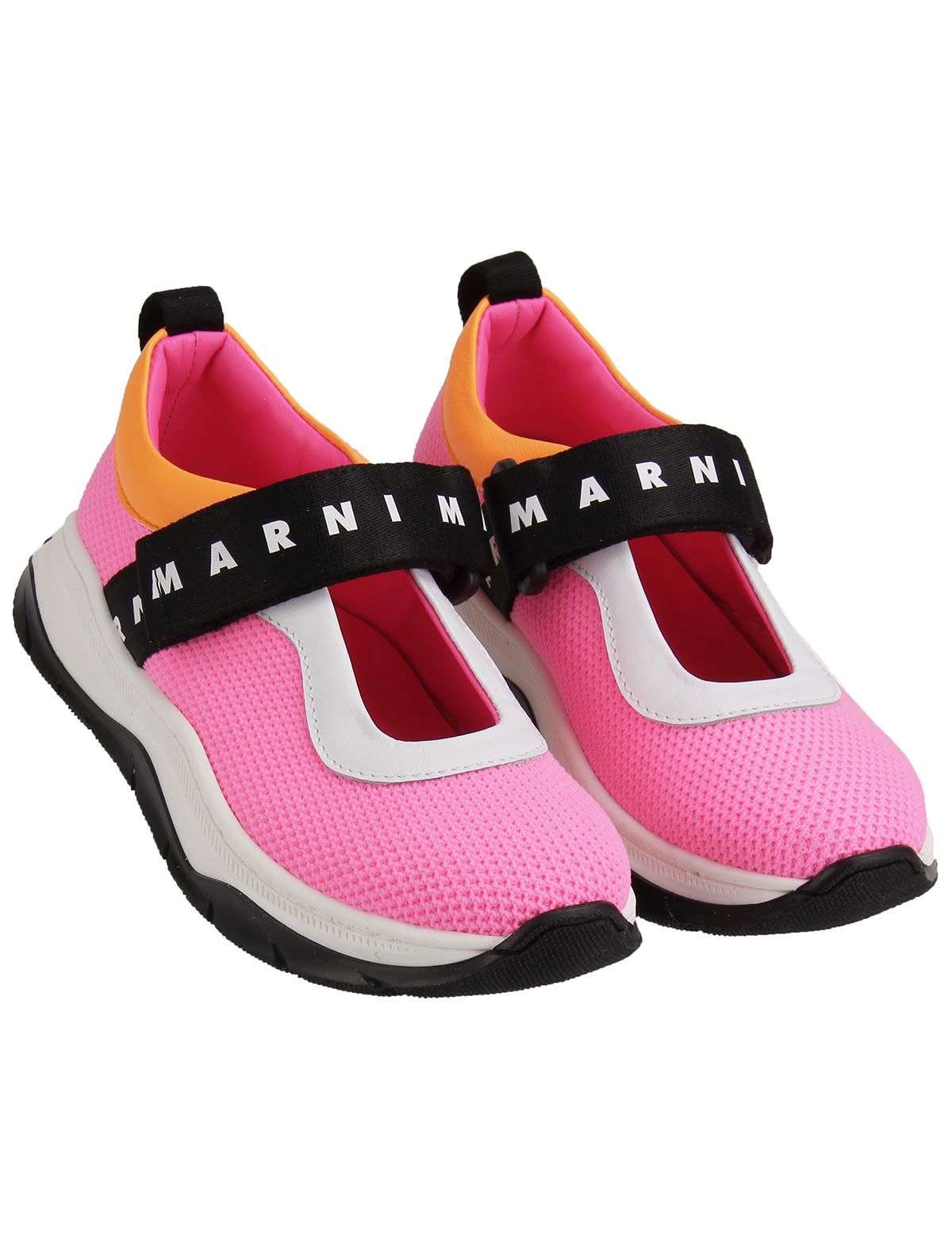 Кроссовки в стиле колорблок